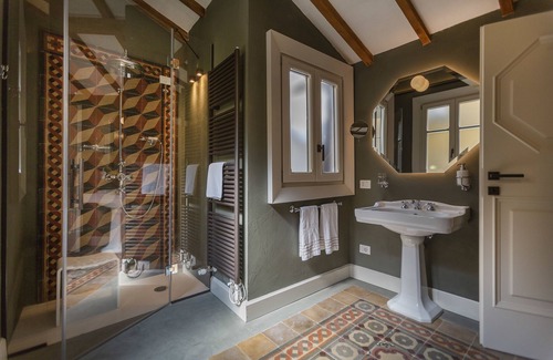Citta Antica Hotel | Eco-Friendly Residenza Palazzo Brenzoni with Spa Amenities