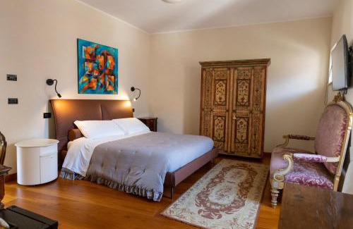 L'Aquila Bed & Breakfast | Elegant Residenza San Flaviano: 4-Star Retreat with Breakfast