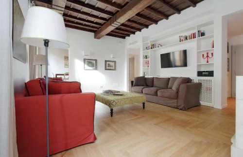 Rione V Ponte Apartment | Top-Rated Residenza Torre Vecchiarelli - Perfect for Families