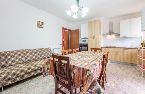 Lemna Apartment | Discover Family-Friendly Comfort at Residenza Vecchio Faggeto