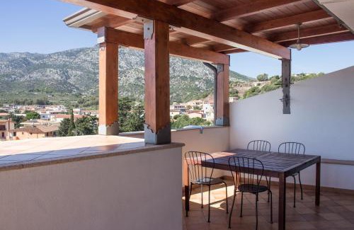 Orosei Apartment | Seaside Residenze Branca III: Pet & Family Friendly Retreat