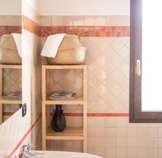Orosei Apartment | Seaside Residenze Branca III: Pet & Family Friendly Retreat