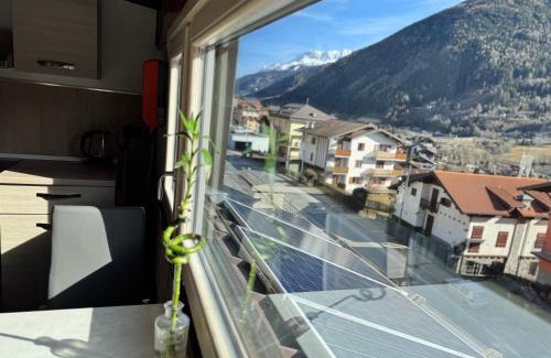 Vezza d'Oglio Apartment | Cozy Residenza Home Sweet Home: Pet-Friendly & Breakfast Included
