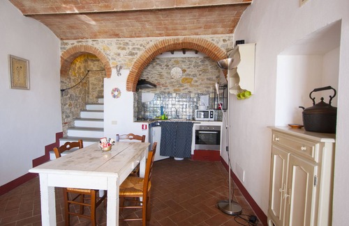 Castellina in Chianti House | Discover Residenzia del Sogno: Family-Friendly Retreat