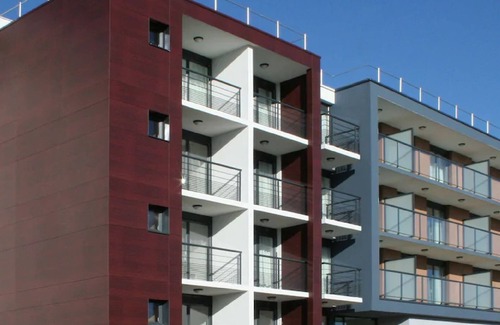 Carrieres-sur-Seine House | Discover Residhome Carrières La Défense: Pet-Friendly Retreat