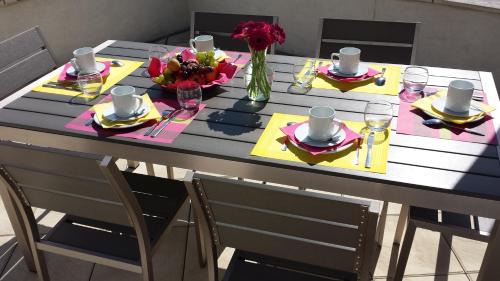 Montevrain Apartment | Discover Residhome Val d'Europe: Pet-Friendly & Pool Access