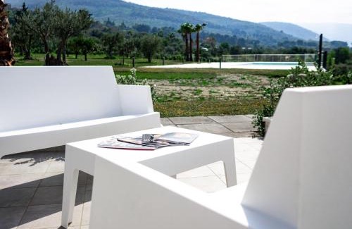 Capo d'Orlando Apartment | Oceanfront Resilienza Apartment with Pool & Hot Tub