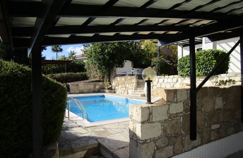 Tala Apartment | Discover Resitour - Kamares Village with Pool & Ocean View