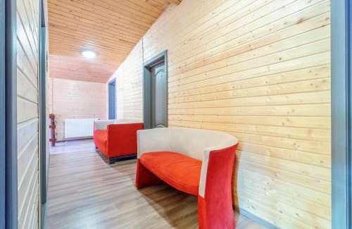 Zarnesti Ski Chalet | Relax at Resort 7 Crai - Cabana Tamas with Great Amenities