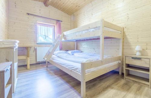 Zarnesti Ski Chalet | Relax at Resort 7 Crai - Cabana Tamas with Great Amenities