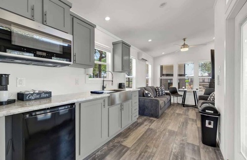 Fredericksburg House | Pet-Friendly Ocean View Retreat at Fredericksburg