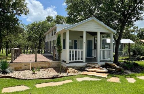 Fredericksburg House | Family-Friendly Getaway at Resort in Fredericksburg
