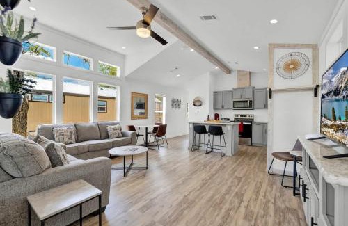 Fredericksburg House | Discover Family-Friendly Comfort at Resort in Fredericksburg