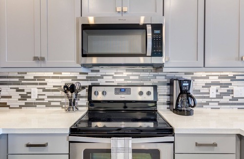 Chandler Condo | Charming Resort Condo in Chandler with Top Amenities
