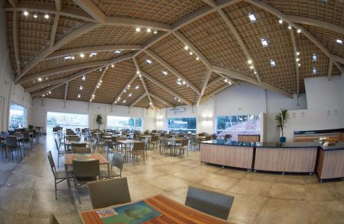 Caldas Novas Apartment | Discover Resort do Lago: 4-Star Family-Friendly Paradise