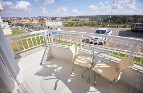 Caldas Novas Apartment | Discover Resort do Lago: 4-Star Family-Friendly Paradise