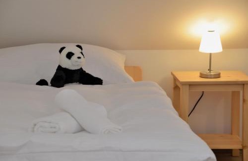 Sazava Hotel | Relax at Resort Erich: Oceanfront Bliss with Spa & Pool