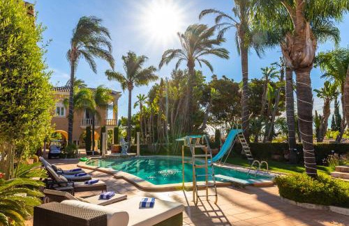 Atalaia House | Oceanfront Resort Fazenda Viegas with Pool & Restaurant