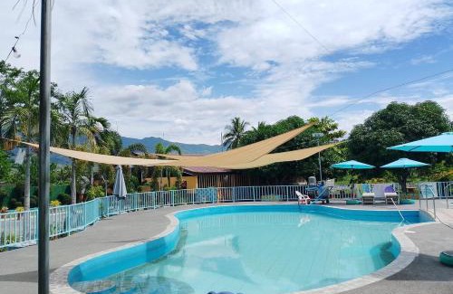 Solano House | Resort House with Pool Access