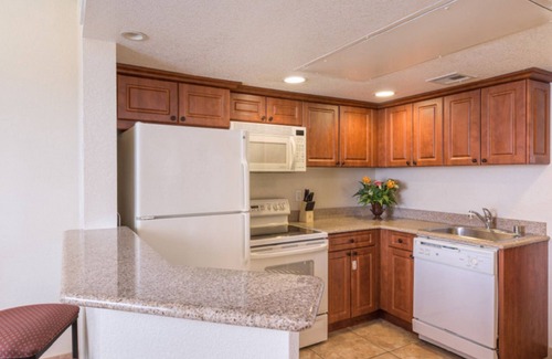 Spring Valley Villa | Relaxing Resort Experience in Vibrant Las Vegas