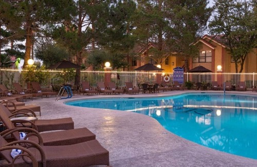 Spring Valley Villa | Relaxing Resort Experience in Vibrant Las Vegas