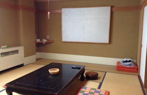 Nozawaonsen House | Family-Friendly Getaway at Resort Inn Chitose