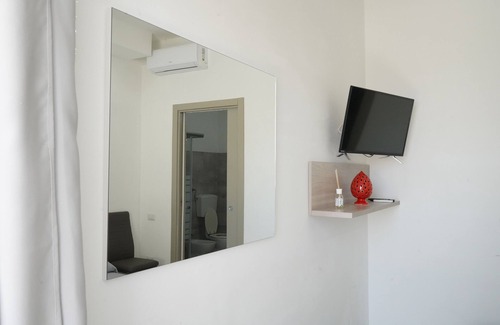 Roca Vecchia Bed & Breakfast | Experience Resort Leonardo: Ocean View & Spa Retreat Awaits