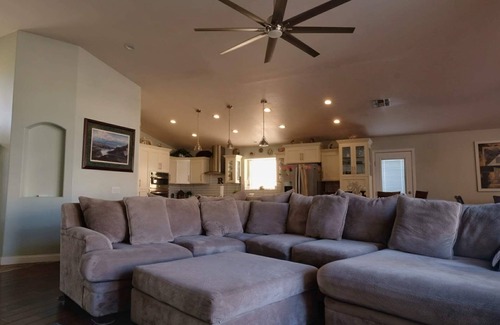 Adobe Highlands House | Resort Living: Heated Pool & Easy Access to Sports Venues