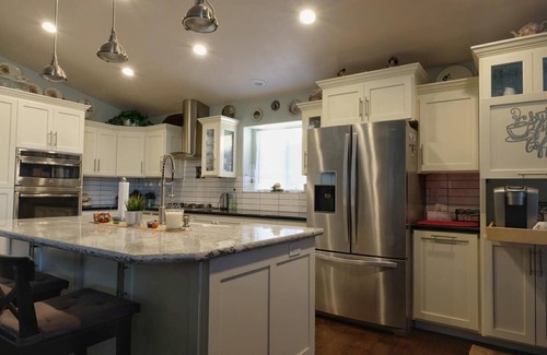 Adobe Highlands House | Resort Living: Heated Pool & Easy Access to Sports Venues