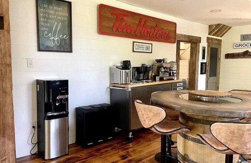 Drummond-North Elmsley Cottage | Resort on the River