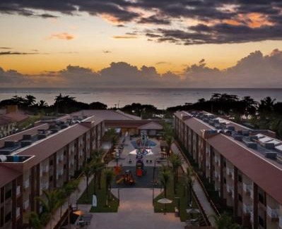 Porto Seguro Apartment | Experience Resort Ondas Praia with Oceanfront Amenities