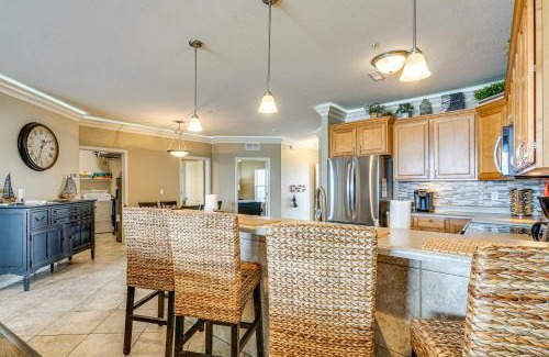 Osage Beach Apartment | Relax at Lands End Condo with Resort Perks & Balcony