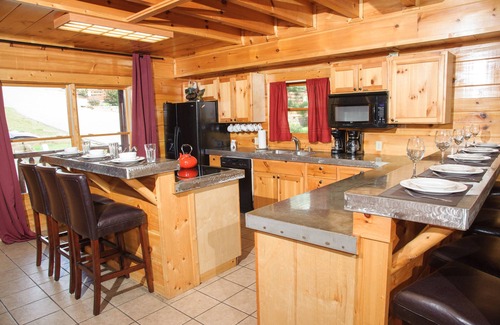 Sevierville House | Experience Unmatched Comfort with Pool, Suites & Arcade Fun