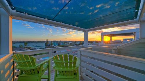 Port Aransas Apartment | Discover Little Beach House by AvantStay with Private Pool