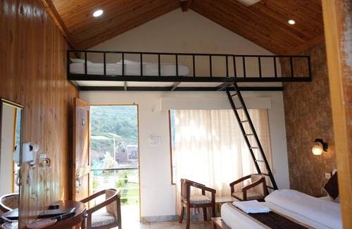 Chakrata Hotel | Unwind at Resort Prakriti: Family-Friendly Getaway