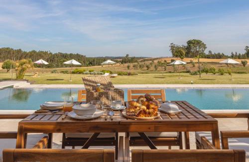 Rio Maior Apartment | Guest Rated 9.7: Resort Rural Quinta do Carrascal Awaits