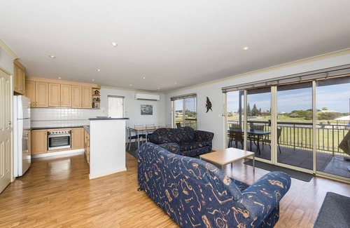 Ledge Point House | Beachfront Getaway with Pool and Ocean Views - Book Now!