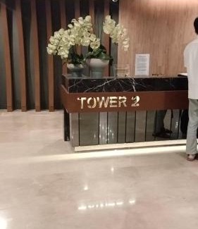 Barangay 76 Apartment | Coastal Retreat Condo Near Mall of Asia with Pool Access