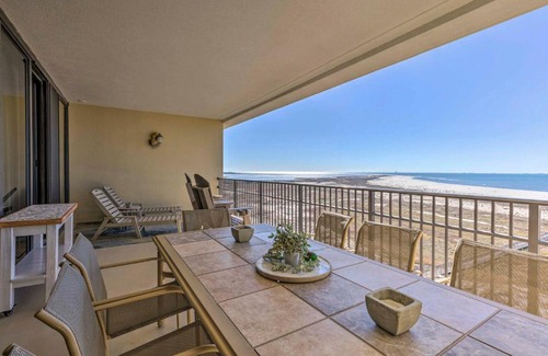 Dauphin Island Apartment | Exclusive Penthouse on Dauphin Island with Ocean Views