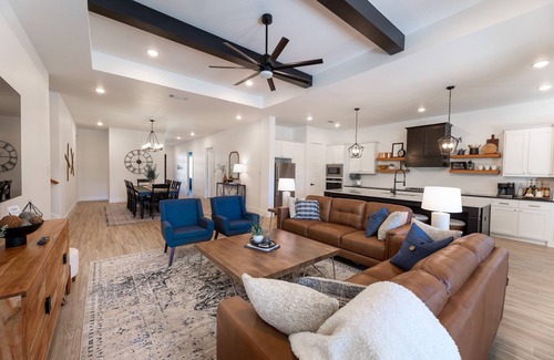 Arlington House | Prime Resort Home Near Stadiums with Pool and Spa Access