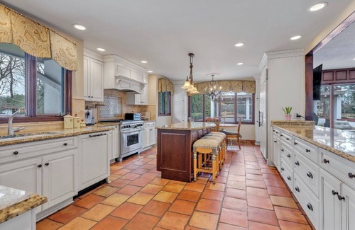 Old Brookville House | Top-Rated Oceanfront Resort Style House in Old Brookville