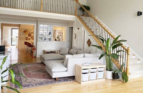 Providence Plantation House | Boho Mini Mansion with Resort Pool & Two En-Suites