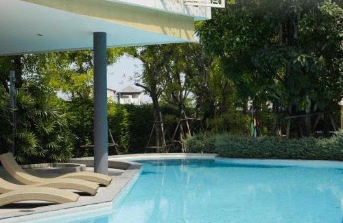 Thung Khru Apartment | Oceanfront Retreat at Resort Style Room Suksawat 64 Bangkok