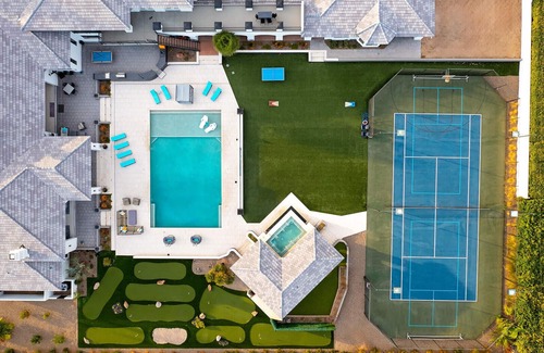 Charnwood House | Resort-Style Villa | Pool Pickleball Golf Relaxation