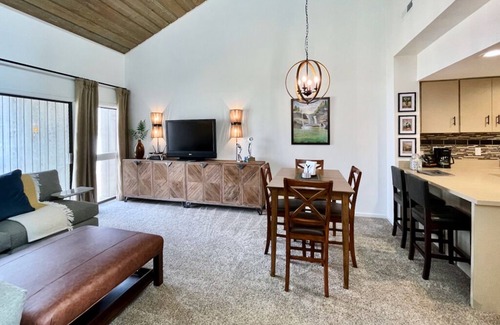 Fairfield Glade Villa | Discover Fairfield Glade: Two-Bedroom Villa with Pool