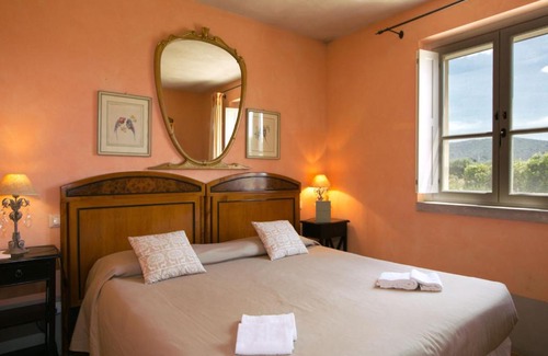 Braccagni House | Relaxing Resort with Pool, Wellness Area & Air Conditioning