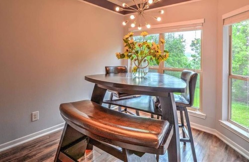 Shepherd Mountain House | ResortPool | Sleeper Sofa | Hot Tub | Washer+Dryer