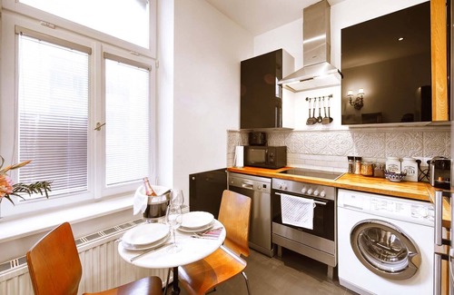 Sankt Ulrich Apartment | Modern Elegance Meets Classic Charm: A Guest Favorite