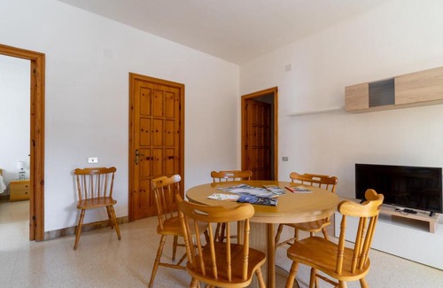 Lido Conchiglie Apartment | Ocean View Retreat at Respiro del Mare - Pet Friendly Stay