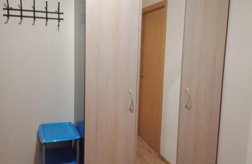 Yaroslavl Historic City Centre Apartment | Accessible Comfort at Respublikanskaya 6 - Rated 8/10